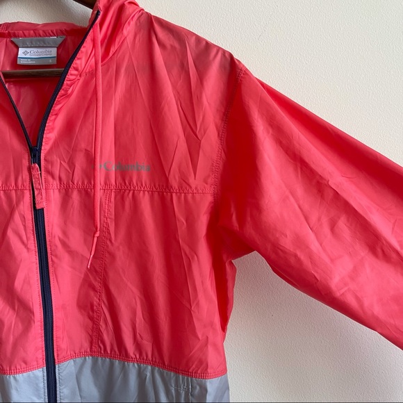Columbia light windbreaker - Picture 3 of 11